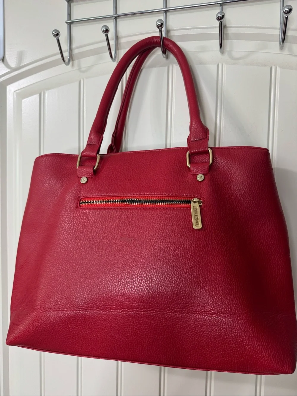 MICHAEL KORS 🍒 Cherry Red Pebbled Leather Shoulder Tote, Gold MK Charm Hangtag
